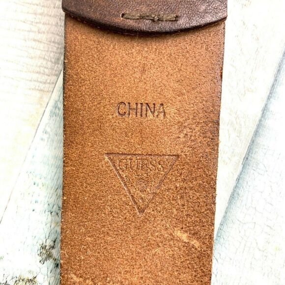 GUESS BROWN STUDDED GENUINE LEATHER HOOK BUCKLE CASUAL WOMEN'S BELT M/L/34 (R24 - Picture 8 of 9